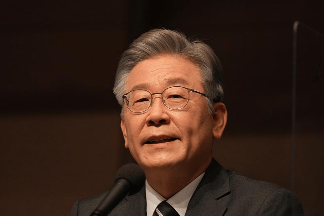 局势反转？尹锡悦获释后<strong></p>
<p>如何更新软件</strong>，李在明成韩国政坛关键变数，朴槿惠能否带来新动力？