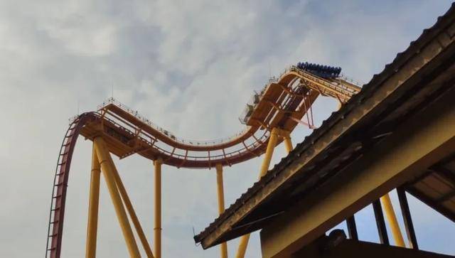 广州长隆欢乐世界垂直过山车永久拆除？最新回应