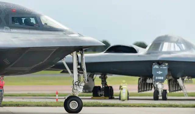 空军副司令:轰-20很快了!网友:歼-36都来了<strong></p>
<p>新手如何购买eth币</strong>,轰-20还要多久?