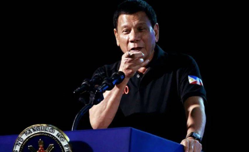 马科斯玩砸了！杜特尔特大张旗鼓回国<strong></p>
<p>如何玩转为币</strong>，挫败自己所有阴谋，败局已定