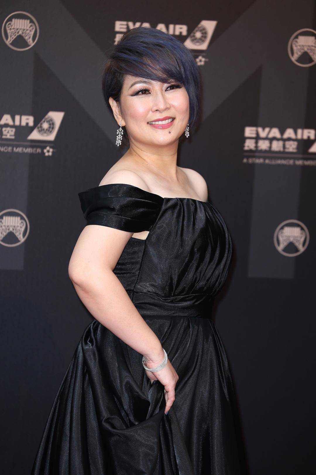 女歌手自曝曾被母亲要求“生吞鸡蛋”<strong></p>
<p>货币超发如何保值</strong>，不吃就挨打