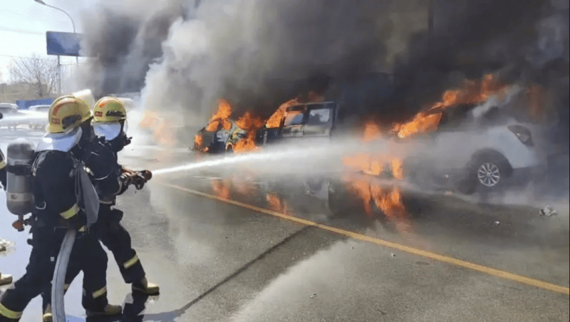 张某（女<strong></p>
<p>电子货币如何交易</strong>，44岁）祈福，烧了9辆车！警方通报