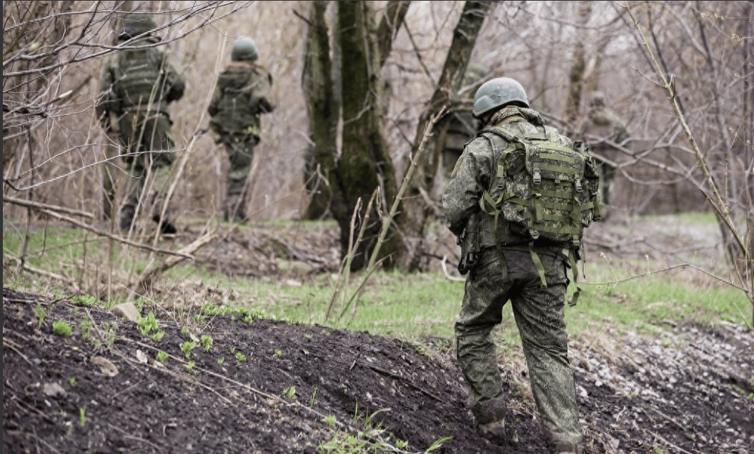 6万俄军集结苏梅州<strong></p>
<p>如何买币</strong>，乌克兰“以攻代守”能否逆转？西方盟友观望引发新悬念