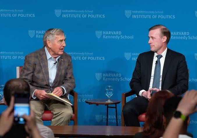 沙利文猛批特朗普：中美不是零和博弈，两国将长期共存