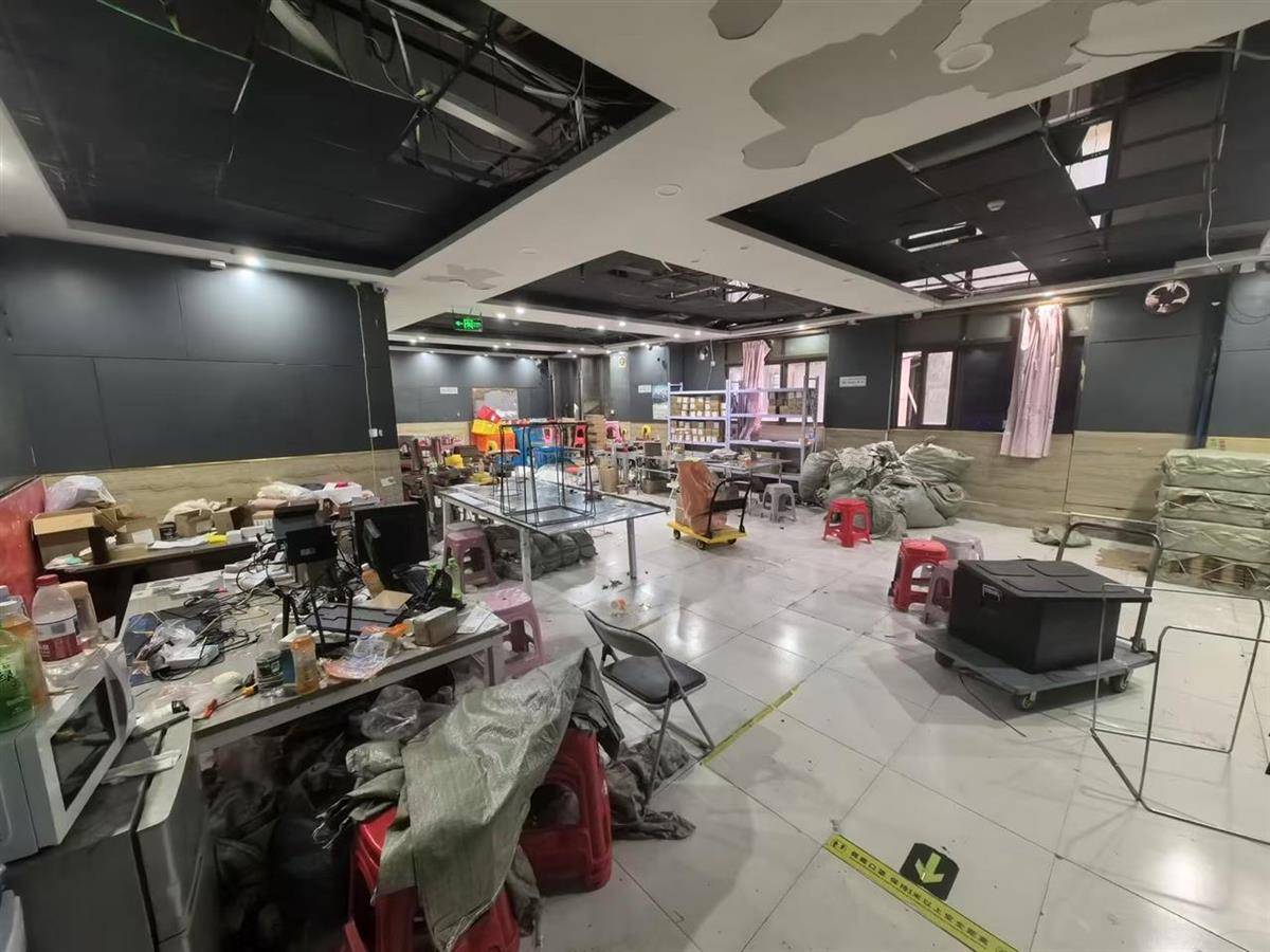 他发出的81万件快递全是电诈卡片<strong></p>
<p>如何买洪门洪币</strong>！武汉江岸警方破获特大诈骗案