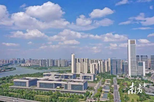 给五区干部开会<strong></p>
<p>如何查看软件源代码</strong>，佛山市委书记发出“灵魂三问”