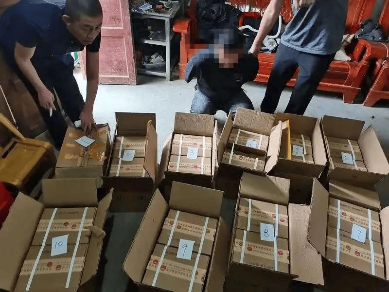 涉案价值超1000万元<strong></p>
<p>如何查看软件源代码</strong>！甘肃通渭警方破获特大假冒注册商标案