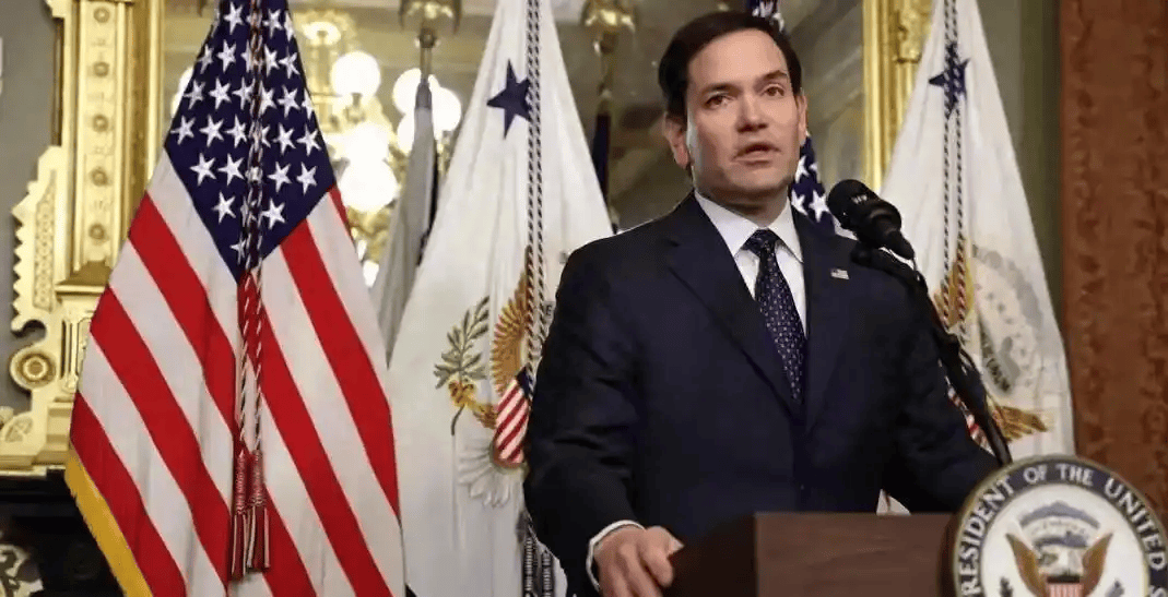 终于闹崩<strong></p>
<p>广州</strong>,美代表拒绝出席,中俄被排除在外,普京罕见打破惯例