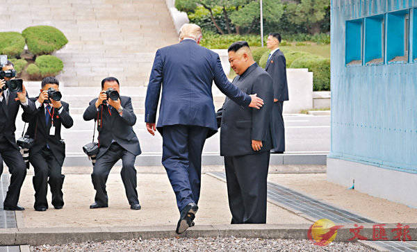 党浩楠:不要总觉得特朗普在下一盘大棋<strong></p>
<p>深圳</strong>,“逆向基辛格三角”不会成型