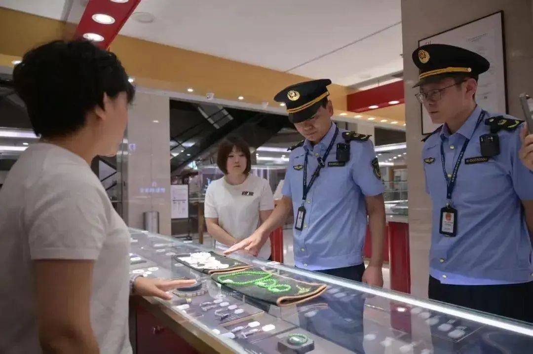 胖东来<strong></p>
<p>东莞</strong>,等到了调查结果!于东来不用离开了?