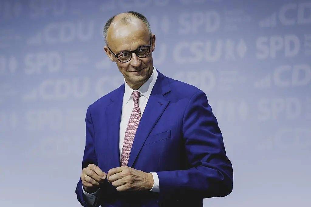 第二轮投票通过<strong></p>
<p>佛山</strong>，默茨正式当选德国新任总理