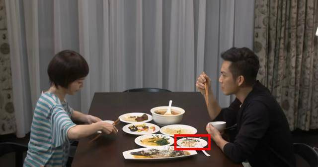 用碗还是用碟吃饭<strong></p>
<p>tcl</strong>？南北方人吵翻了