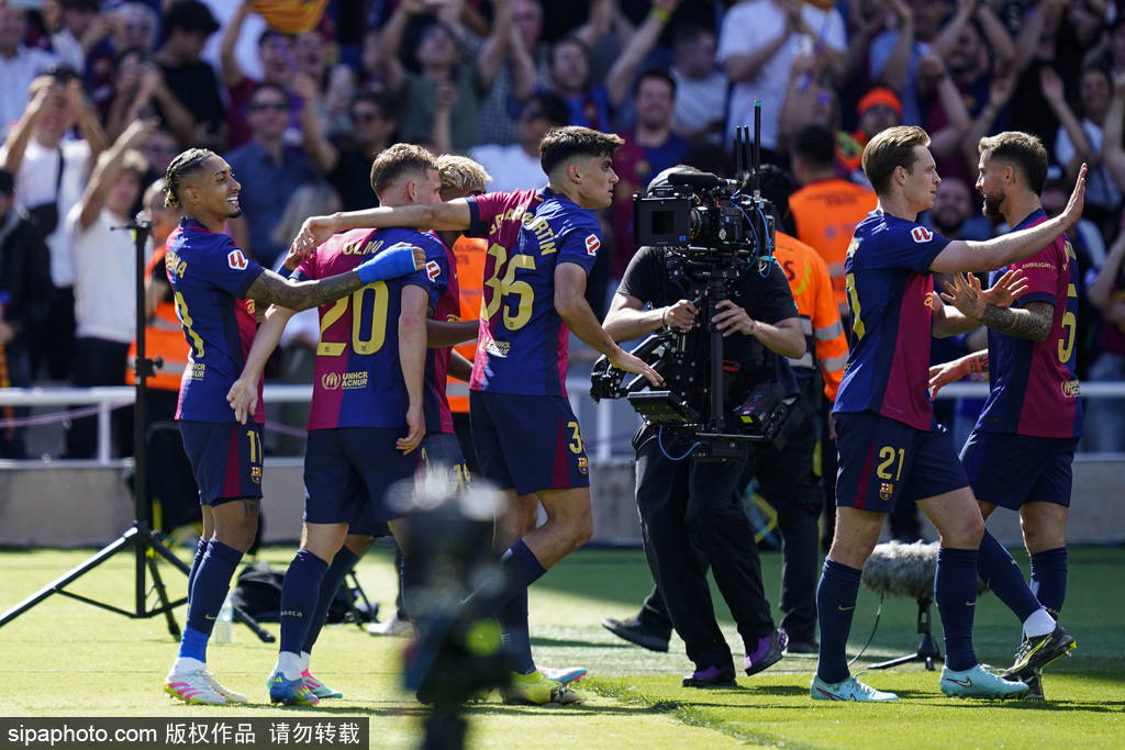 赛季四杀<strong></p>
<p>slo</strong>！西甲-姆巴佩戴帽拉菲2球 巴萨4-3皇马7分领跑