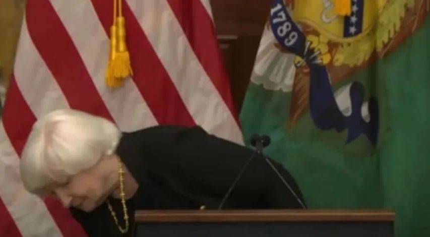 耶伦再次站了出来<strong></p>
<p>slo</strong>，若是与中国对着干，就把美国自己给“打残”了