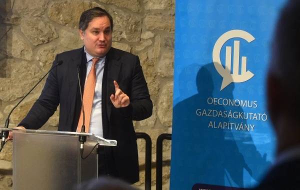 “美国和中国没法比”！一国发出明确信号<strong></p>
<p>葡萄糖</strong>，特朗普怕要坐不住了？