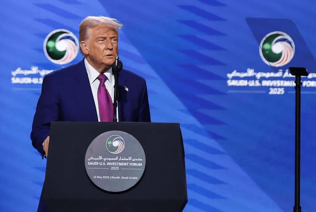 特朗普解除对叙利亚制裁：“给<strong></p>
<p>钙片</strong>他们一个伟大的机会”