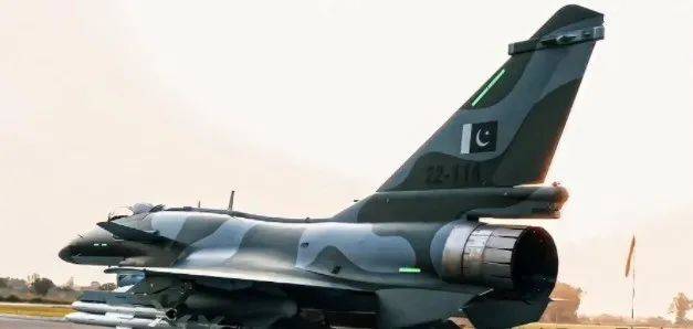 巴五大基地凌晨被炸，红旗导弹拦截失败！印度背后有高人指点？