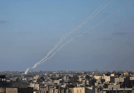 德国外长要求中方，对俄乌冲突“负责”，王毅外长回应不简单！