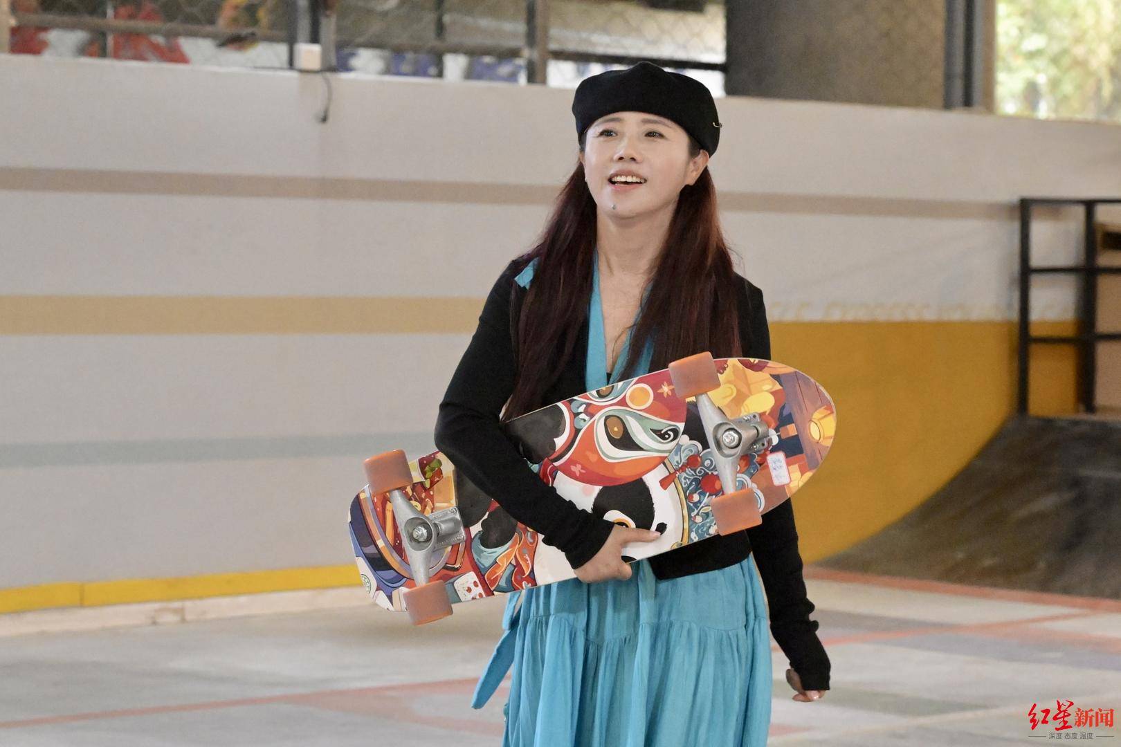 50岁刘阿姨在成都逆风翻盘：从多次病危<strong></p>
<p>sks</strong>，到滑板“少女”