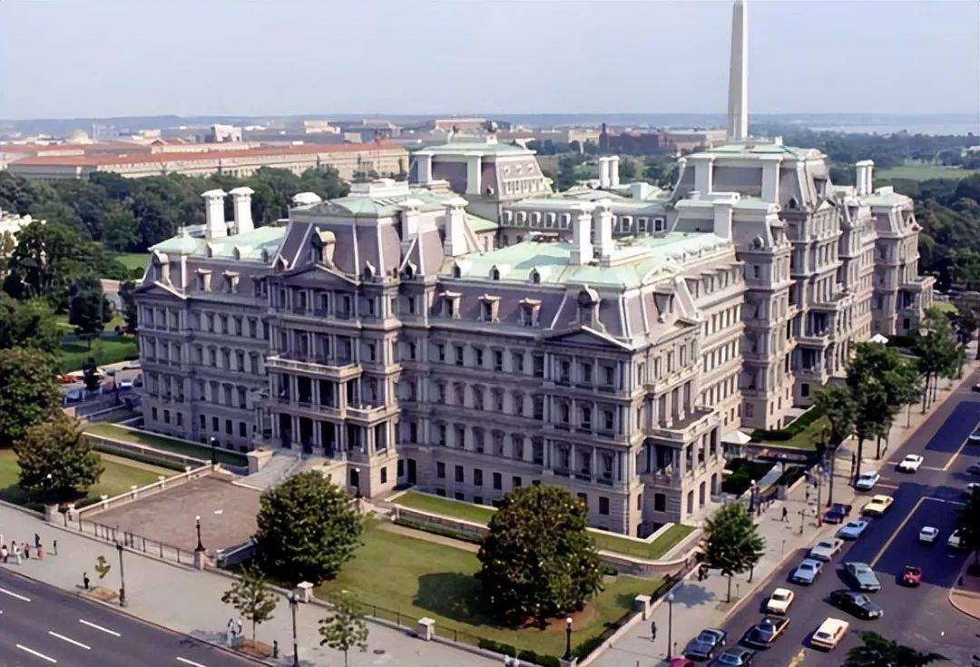 白宫内讧！特朗普30分钟变局<strong></p>
<p>ada</strong>，中国政策制定者如秋叶般被扫地出门！