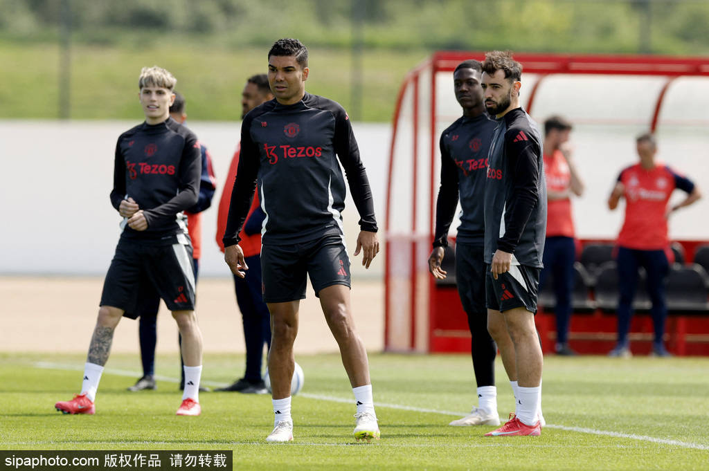 曼联重建风暴：库尼亚加盟<strong></p>
<p>a币</strong>，阿莫林钦点三大目标，清洗名单震撼！