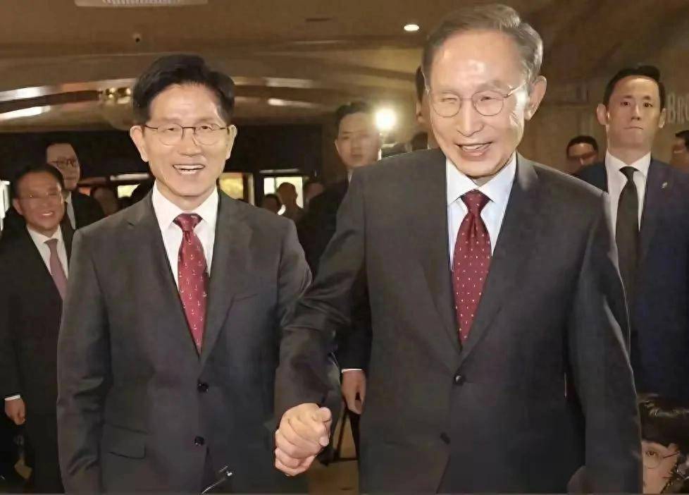 李在明胜利无望？李明博、朴槿惠联手，韩国大选进入白热化阶段！