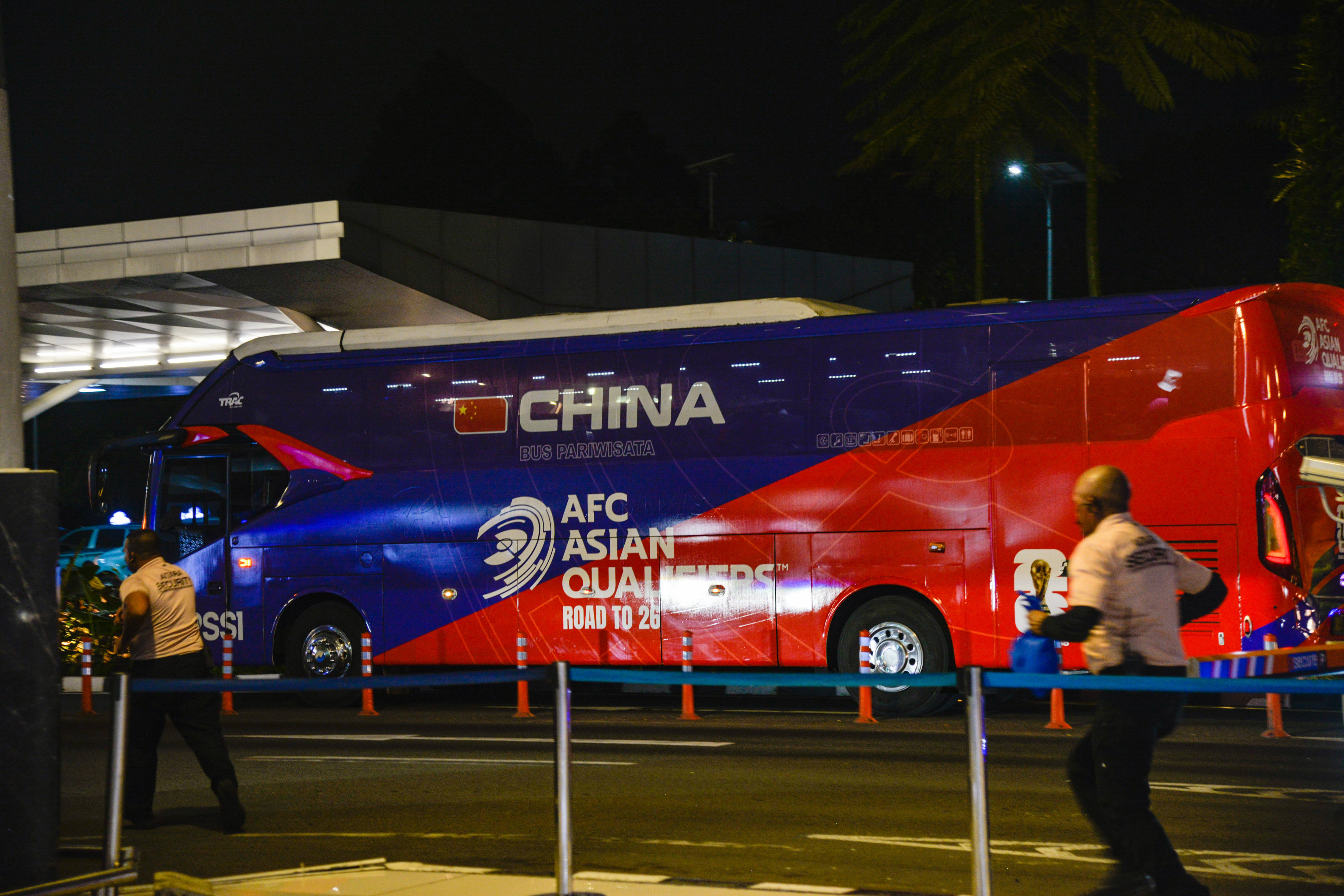 国足战印尼主力阵容基本敲定 王钰栋搭档张玉宁塞鸟前腰