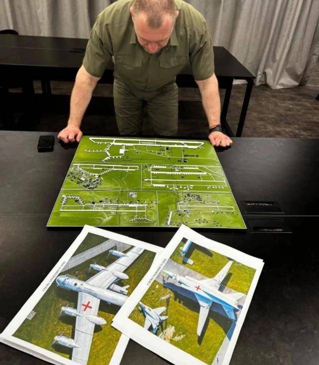 俄导弹百发百中！捣毁乌军“老巢”<strong></p>
<p>大饼</strong>，316架无人机全被炸成碎片