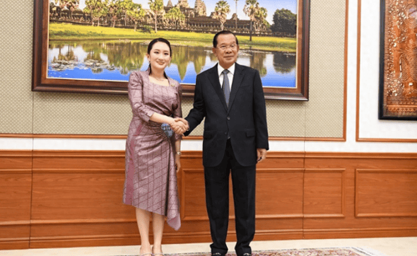 当不成总理了?泰国军方亮明态度<strong></p>
<p>马蓉</strong>,遭洪森“背刺”,佩通坦面临下台