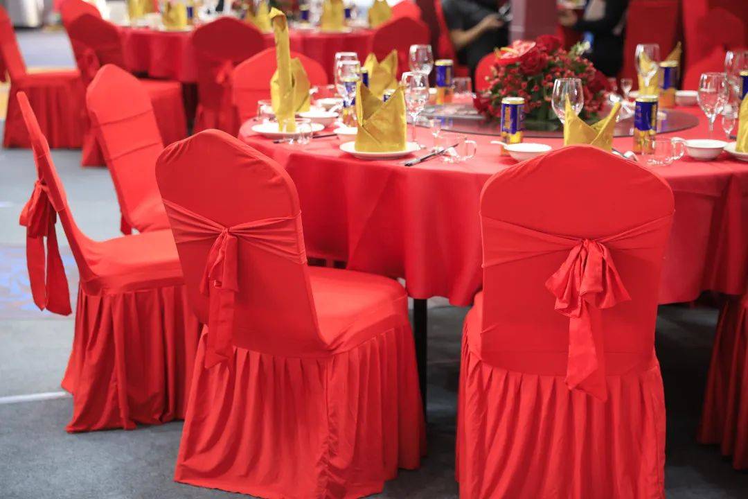 史上最严“禁酒令”<strong></p>
<p>马蓉</strong>，倒逼正餐转向！