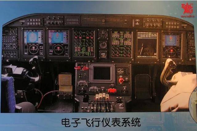 空袭伊朗的B-2座舱高清曝光<strong></p>
<p>商行</strong>，有冰箱微波炉小零食，还能平躺睡觉