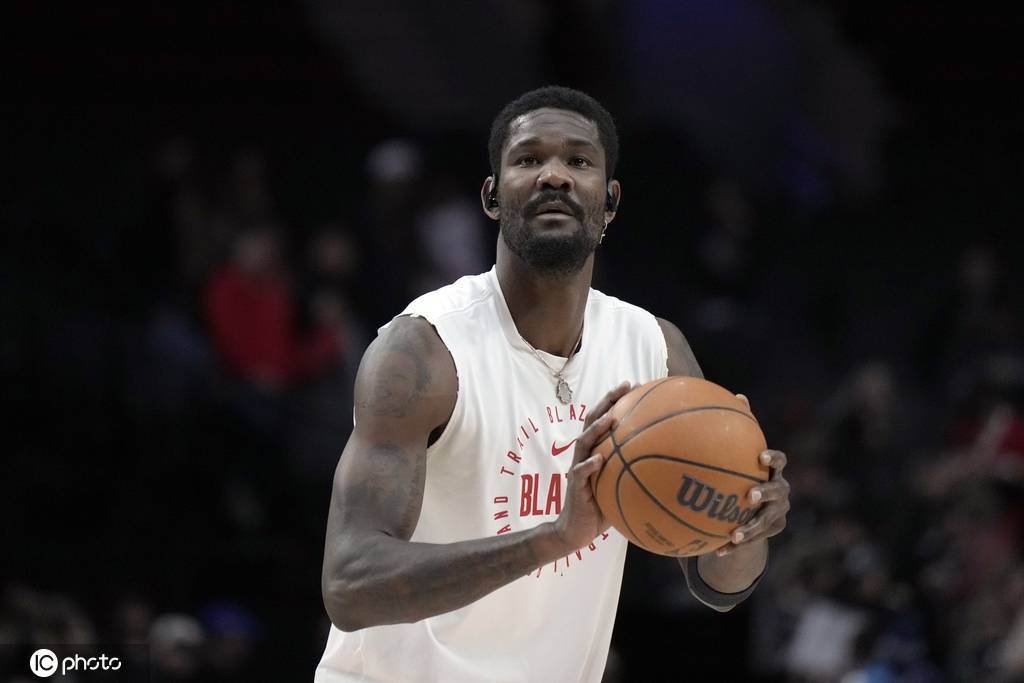 艾顿被买断意图太明确 扶植杨瀚森开拓者动真格了<strong></p>
<p>上海</strong>？