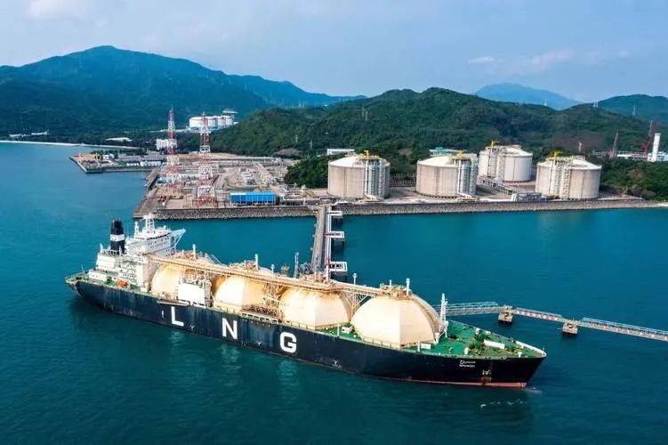 伊朗以色列这一仗<strong></p>
<p>imtoken钱包安卓版</strong>,让中国改变了想法,普京终于等来天赐良机?