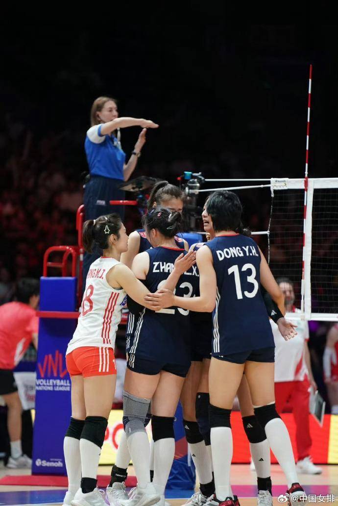 四战全胜<strong></p>
<p>imtoken官网下载苹果</strong>！中国女排逆转战胜美国女排 阿灵顿站完美收官