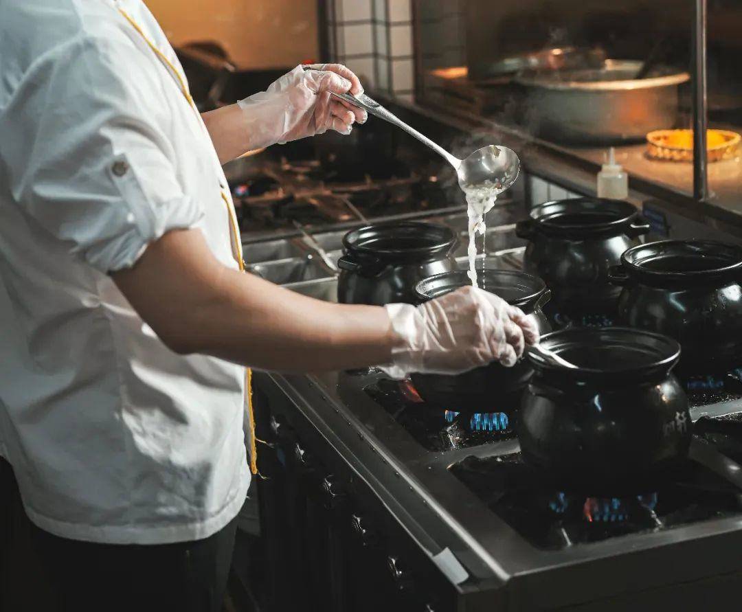 一年卖出300万锅<strong></p>
<p>imtoken官网钱包下载</strong>！又一地方特色美食冲向全国