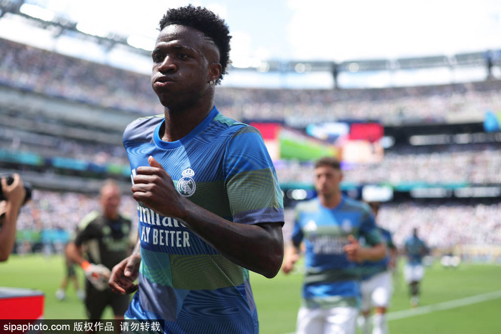 创历史！沙特开3.5亿欧求购维尼修斯 5年合同价值10亿