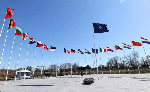 5000枚导弹到位<strong></p>
<p>imtoken钱包客服电话</strong>，俄乌要打大仗？紧急预警发出，北约要中方去平事