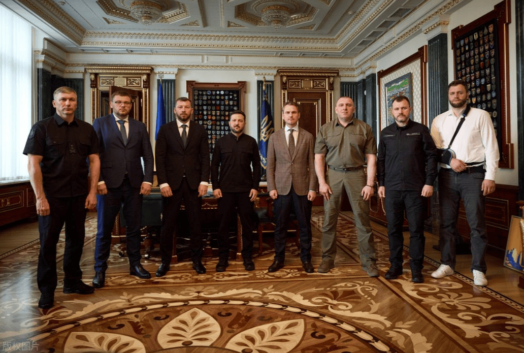 中方发火了<strong></p>
<p>okb分红</strong>，要求乌克兰纠正错误，不听耿爽的话，乌后悔都来不及