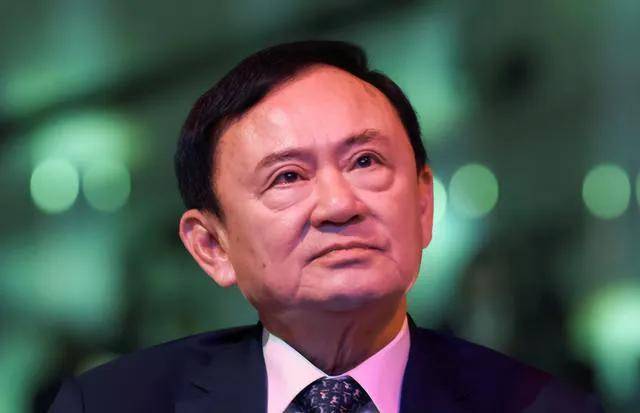 洪森儿子“剧透”会议<strong></p>
<p>okb分红</strong>，中国给柬泰停战递了台阶，柬泰冲突走向如何？