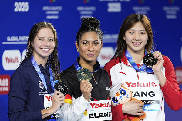 游泳世锦赛：唐钱婷夺得女子百米蛙泳第三名 铜牌同样宝贵