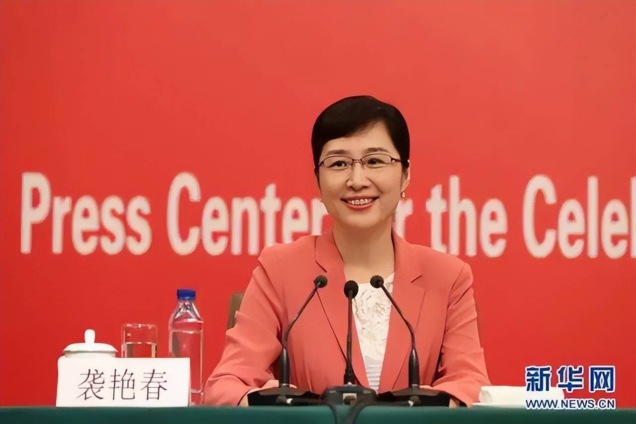 因工作变动调离山东<strong></p>
<p>okb价格</strong>，张宏伟、袭艳春辞去省委委员职务