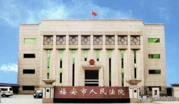 三等功法警制毒31吨<strong></p>
<p>okb价格</strong>,骑单车逃出警察包围,还去大学教课