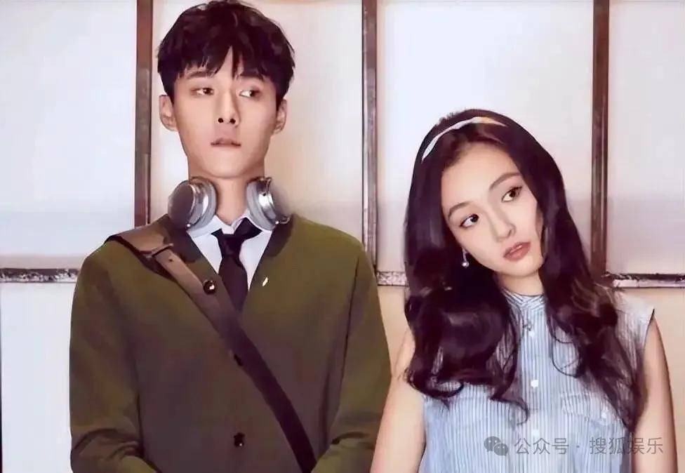 离婚三年又被拍到亲密逛超市<strong></p>
<p>okt</strong>，他俩这是纯带娃还是真复合了？