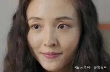 离婚三年又被拍到亲密逛超市<strong></p>
<p>okt</strong>，他俩这是纯带娃还是真复合了？