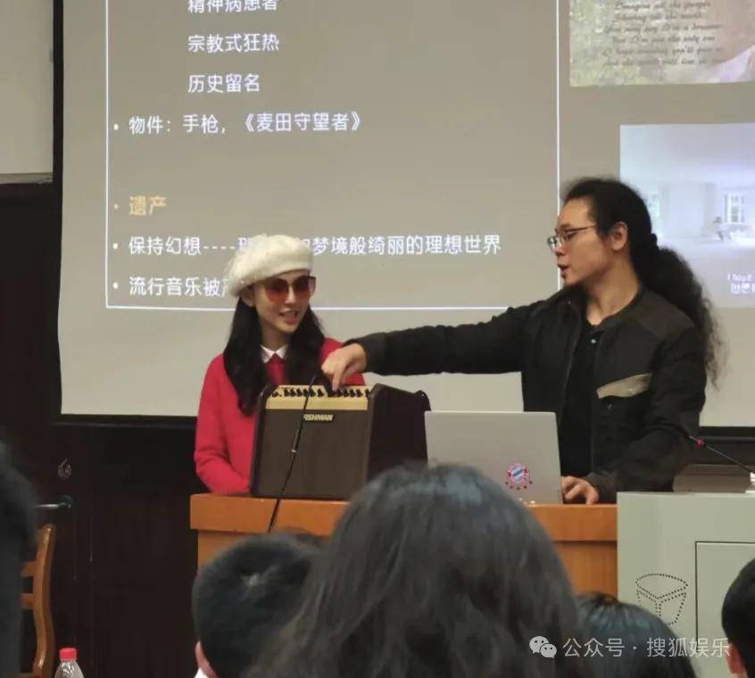 离婚三年又被拍到亲密逛超市<strong></p>
<p>okt</strong>，他俩这是纯带娃还是真复合了？