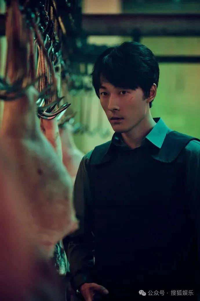 离婚三年又被拍到亲密逛超市<strong></p>
<p>okt</strong>，他俩这是纯带娃还是真复合了？