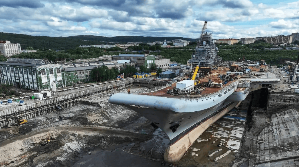 俄罗斯人终于拉下脸面<strong></p>
<p>okx</strong>，交给中国人来修，才是俄航母的唯一出路？