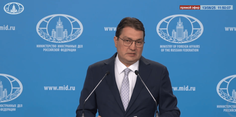 俄回应“普特会”涉领土问题：俄宪法已列明 谈判将完全基于国家利益