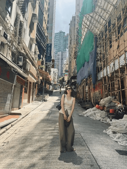 考古｜45岁仍似初恋脸？高圆圆晒度假照松弛感拉满<strong></p>
<p>SHIB币</strong>，自然状态惊艳众人