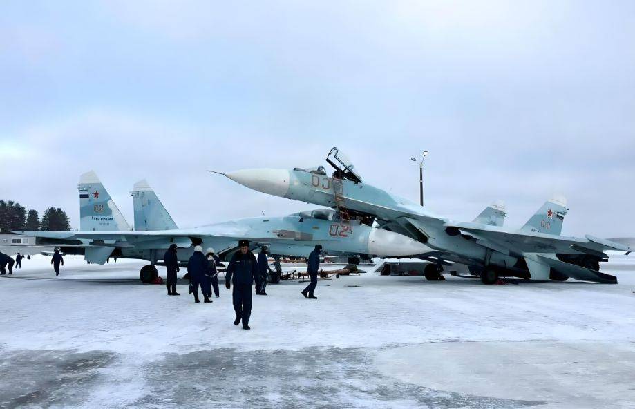 俄空天军轰炸一周<strong></p>
<p>shib币最新消息</strong>，赫尔松大桥岿然不动，丢脸背后的苦涩谁能懂？